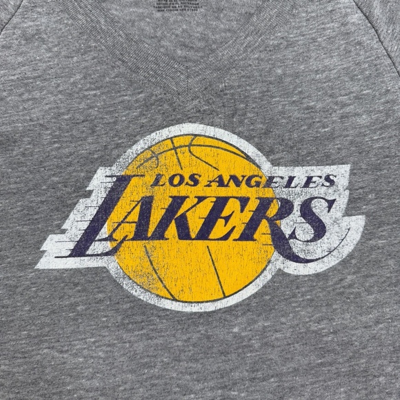 Kobe Bryant LA LAKERS Women's Size M Gray NBA Basketball Adidas Short Sleeve - Picture 3 of 8